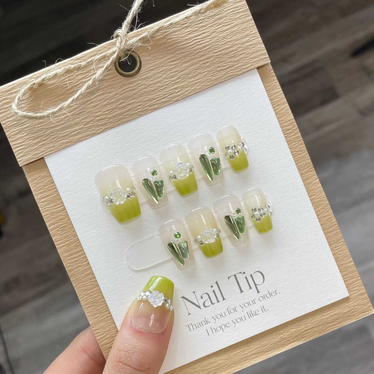 747 Mint French style press on nails 100% handmade false nails green