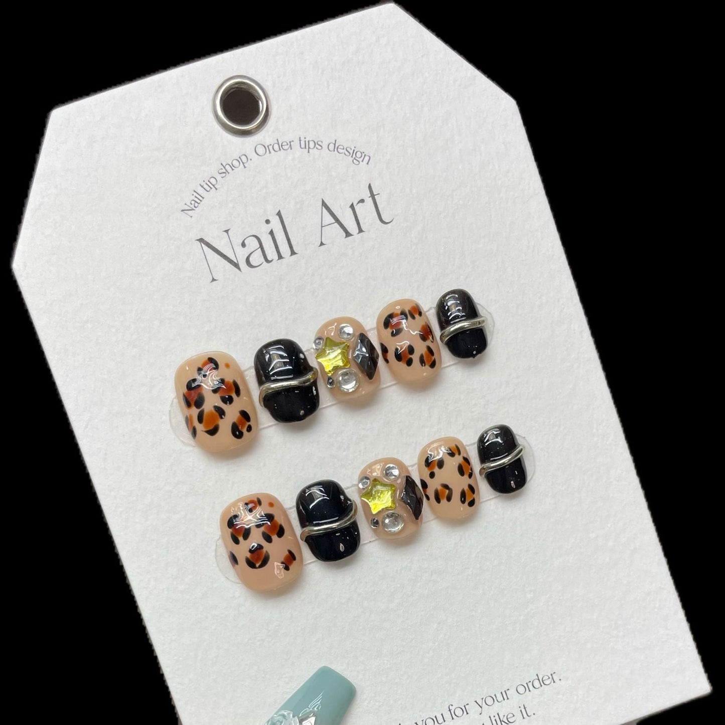 1079 Leopard style press on nails 100% handmade false nails black nude color