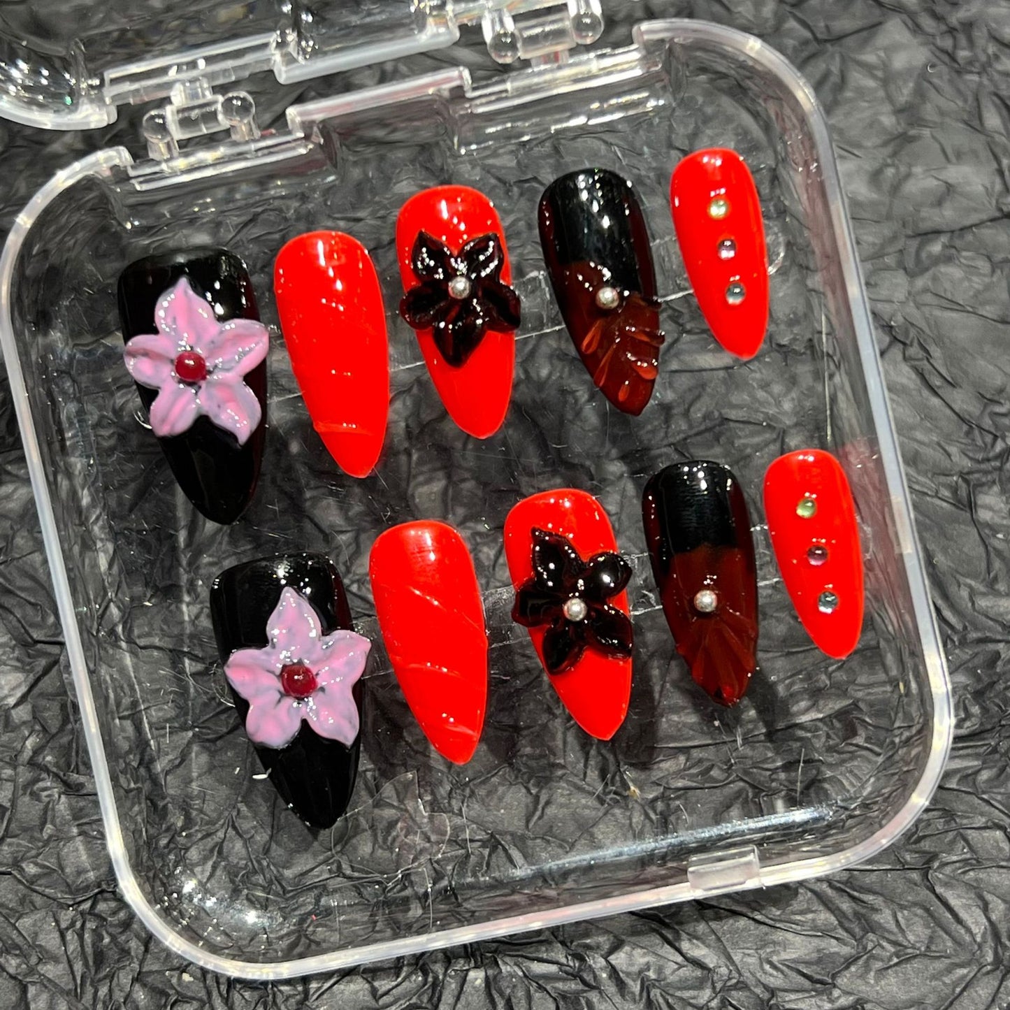 Hand-pinched flower three-dimensional modeling European and American hand-worn nail pads, nail patches, advanced sense, summer short nail wear