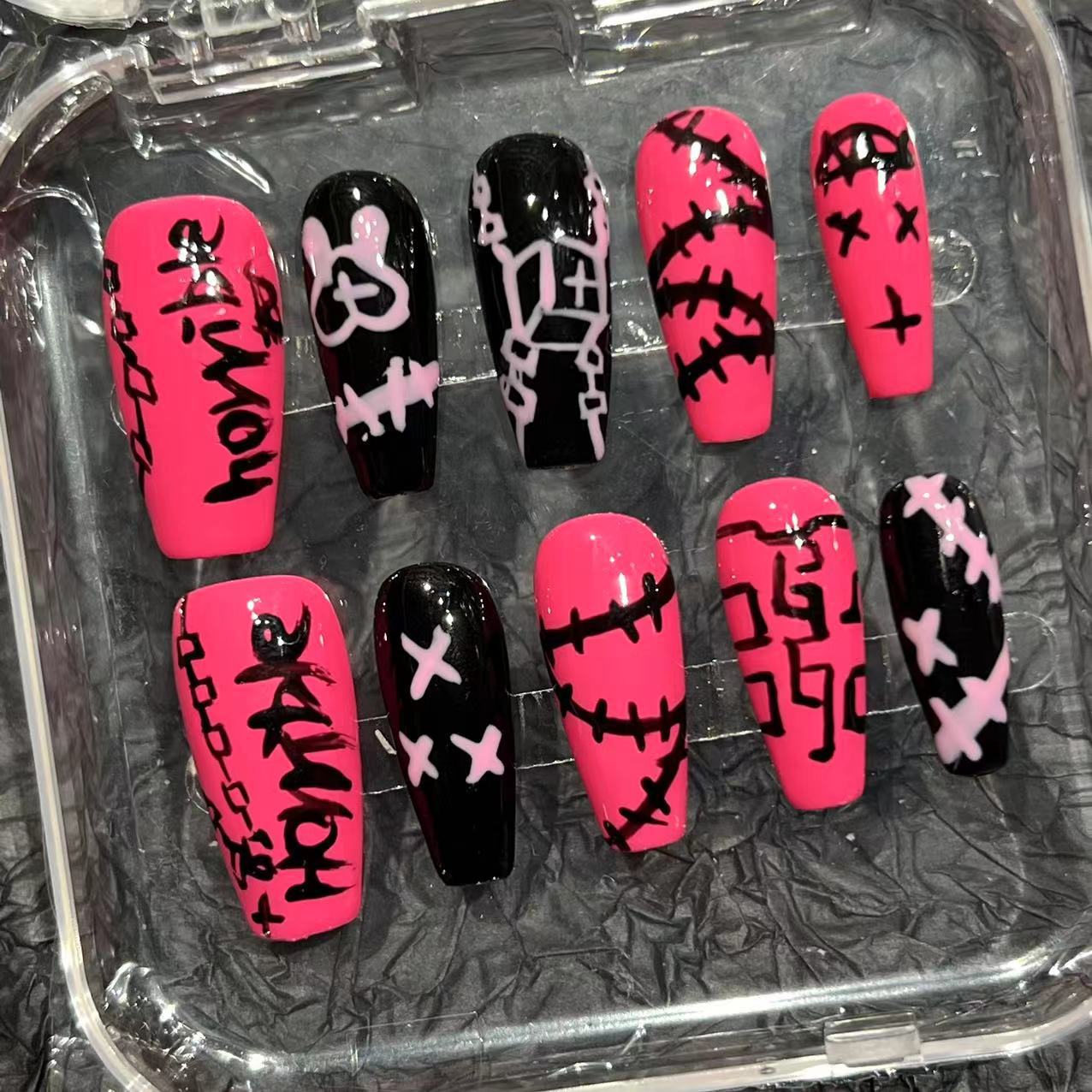 Spice Girl graffiti black powder contrasting colors pure hand-painted wearing nail pads advanced sense summer pure handmade nail patches cross-border