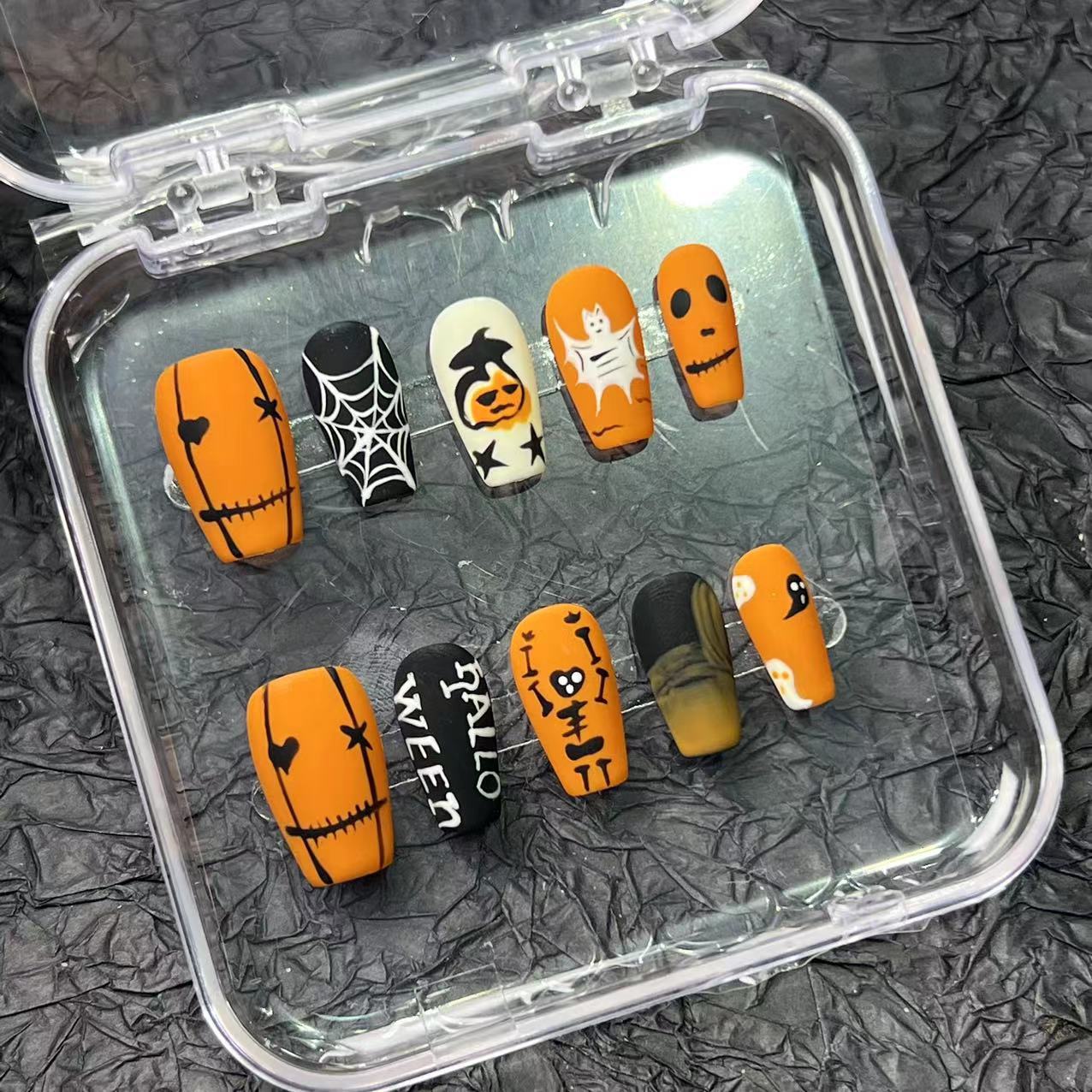 Halloween fully hand-painted pumpkin bats, European and American cross-border wearing nail pads, high-end pure handmade nail patches