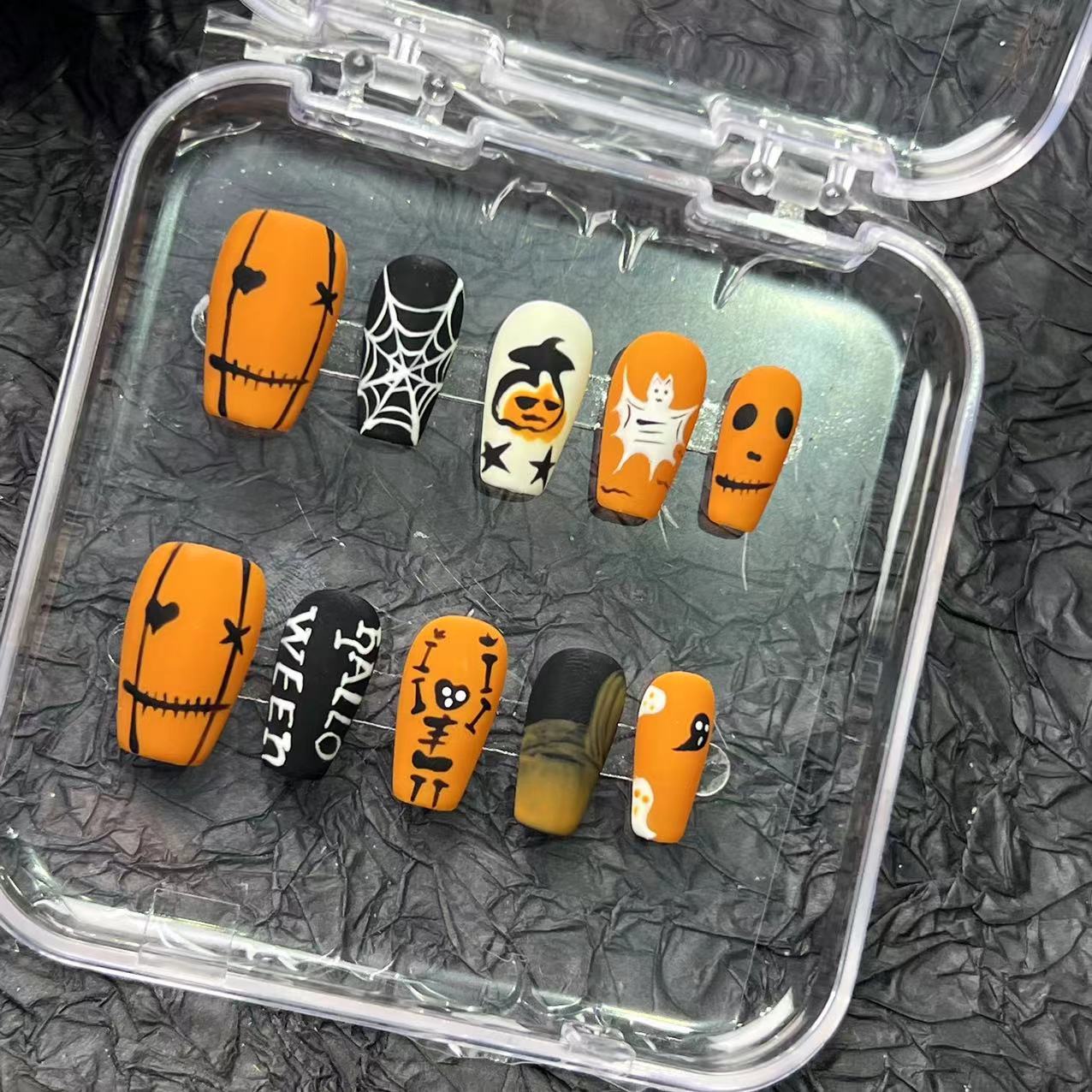 Halloween fully hand-painted pumpkin bats, European and American cross-border wearing nail pads, high-end pure handmade nail patches