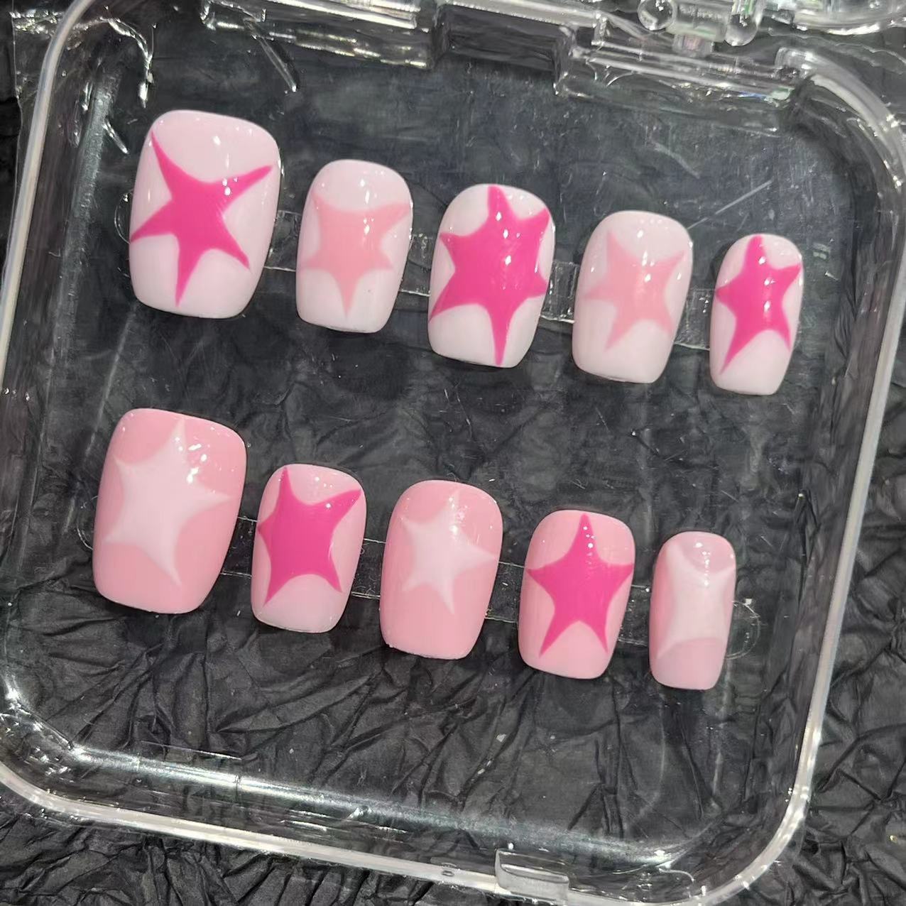 Hand-painted crooked star rose powder collision color pure hand-painted wearing nail piece handmade nail patch cross-border