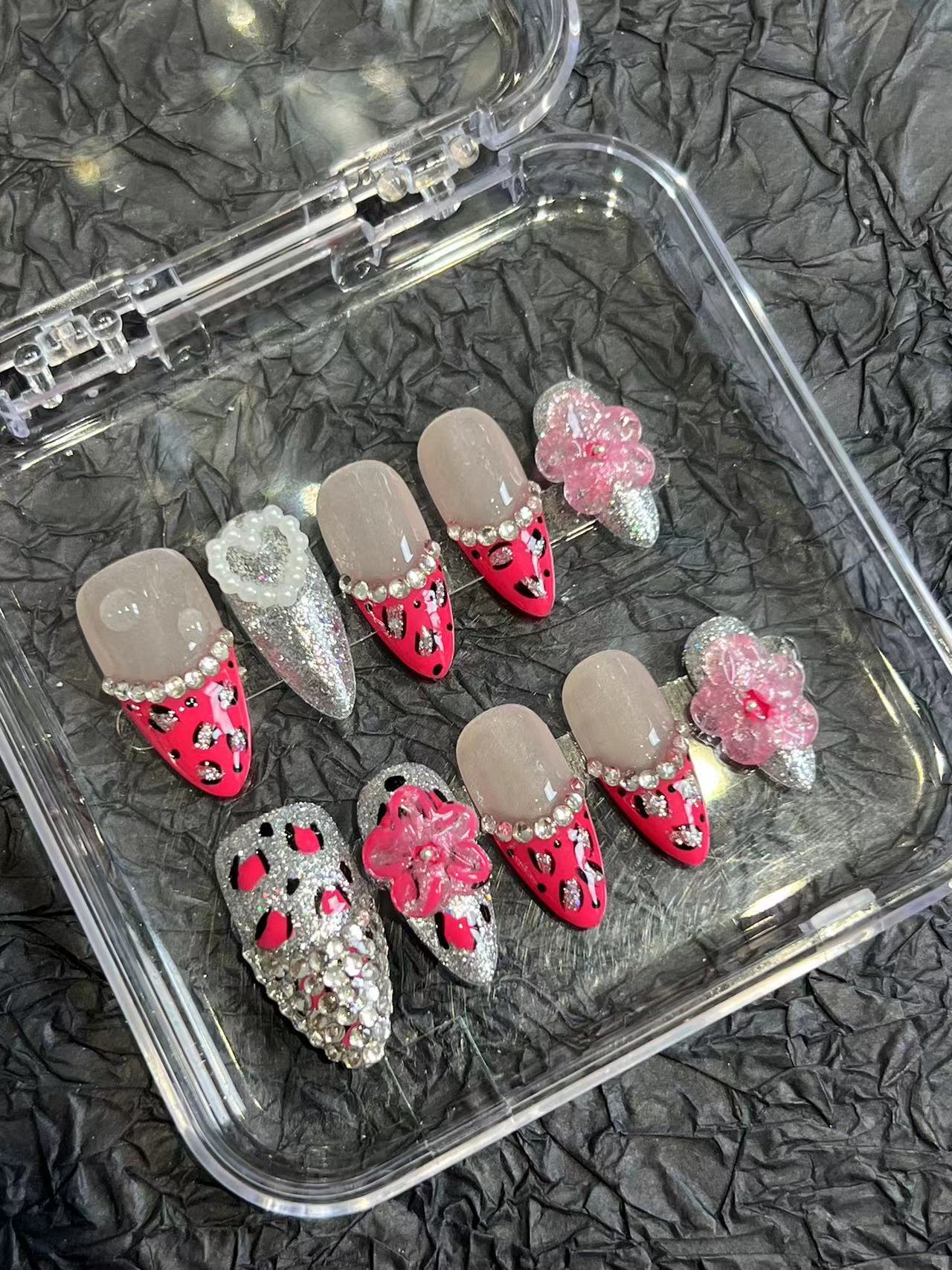 Contrasting Leopard Print Almond Nail Art Patch Wearing Nail Patch Advanced Sense Summer European and American Cross-border Handmade Pure Summer