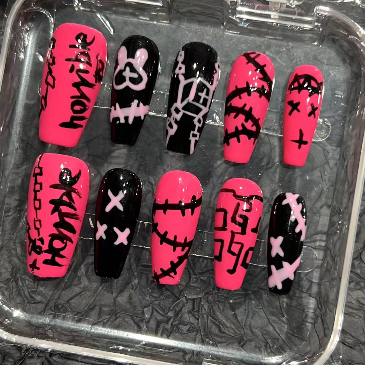 Spice Girl graffiti black powder contrasting colors pure hand-painted wearing nail pads advanced sense summer pure handmade nail patches cross-border