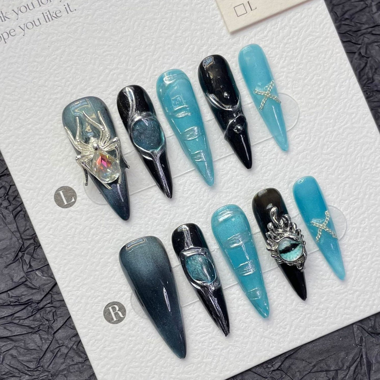 1302 Spider Cat's Eye stijl press-on nagels 100% handgemaakte kunstnagels zwart blauw