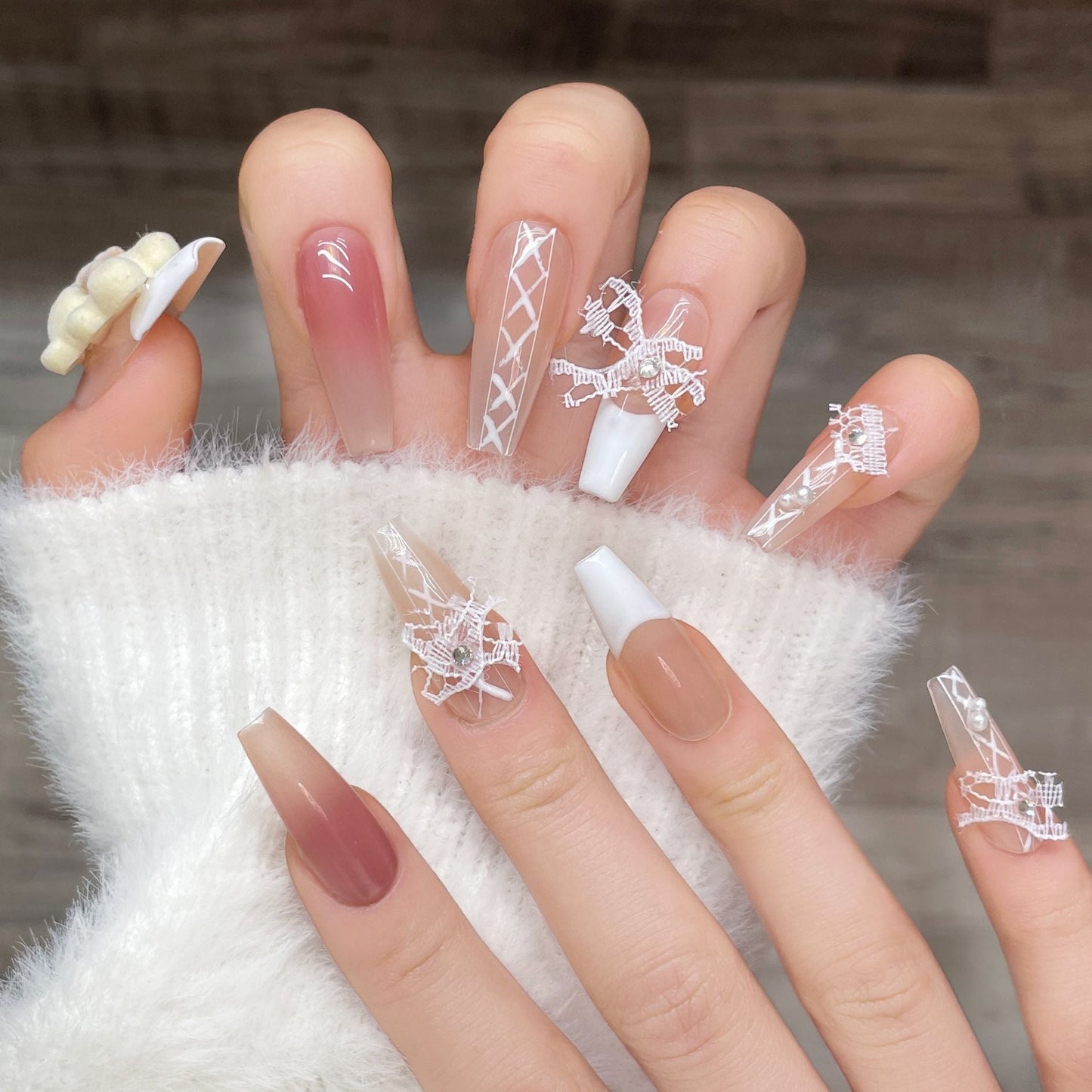 1365 Woolen bear style press on nails 100% handmade false nails pink nude color