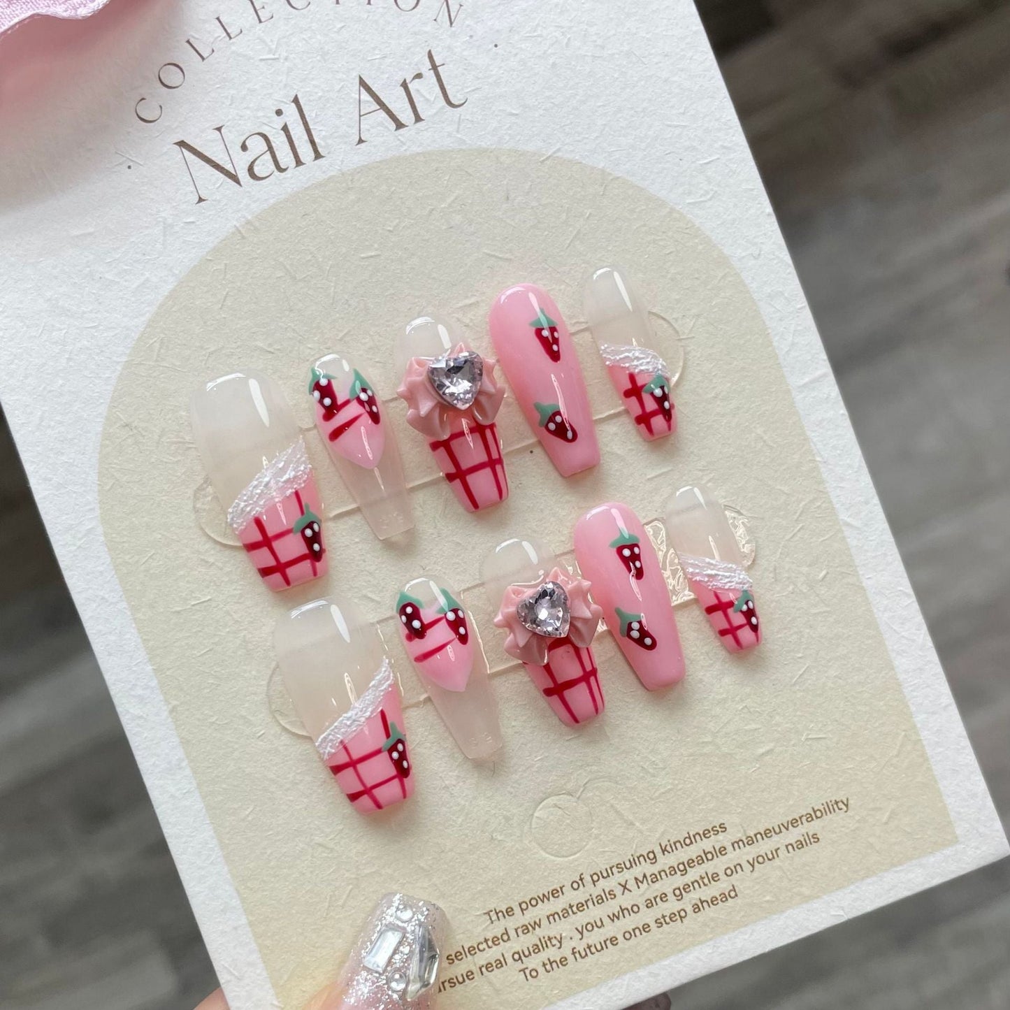 731 Fruit strawberry style press on nails 100% handmade false nails pink