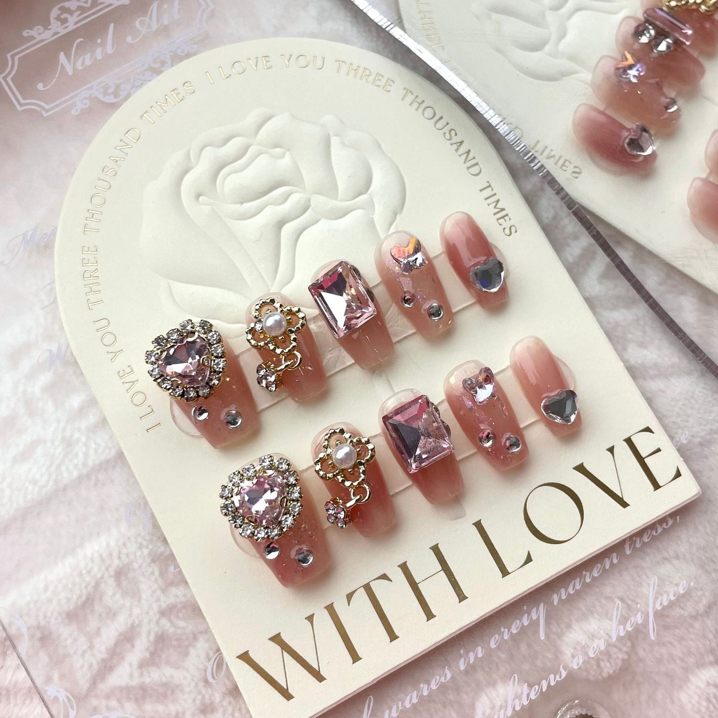 615/630 Strass pers op nagels 100% handgemaakte kunstnagels roze nude kleur