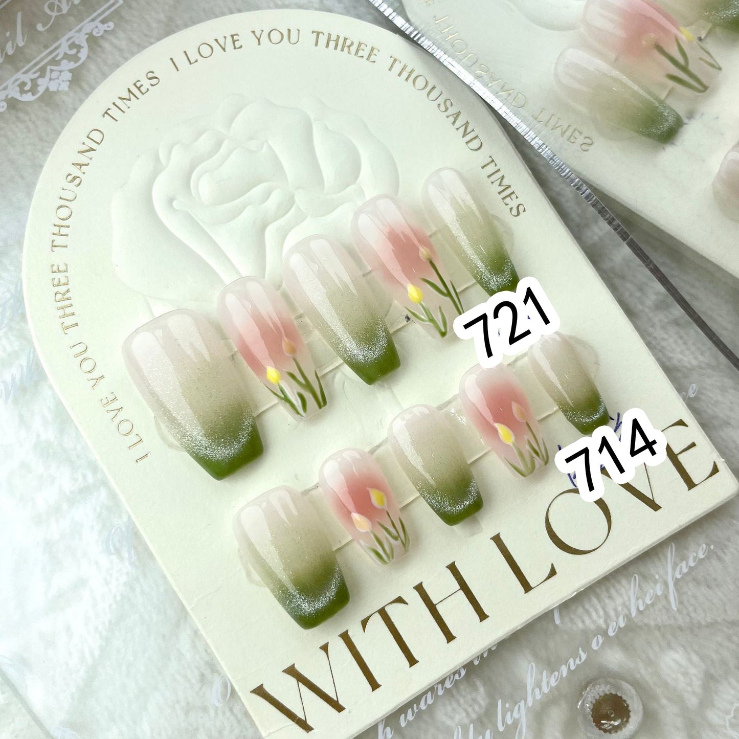 714/721 style tulipe effet Cateye presse sur ongles 100% faux ongles faits à la main couleur mixte