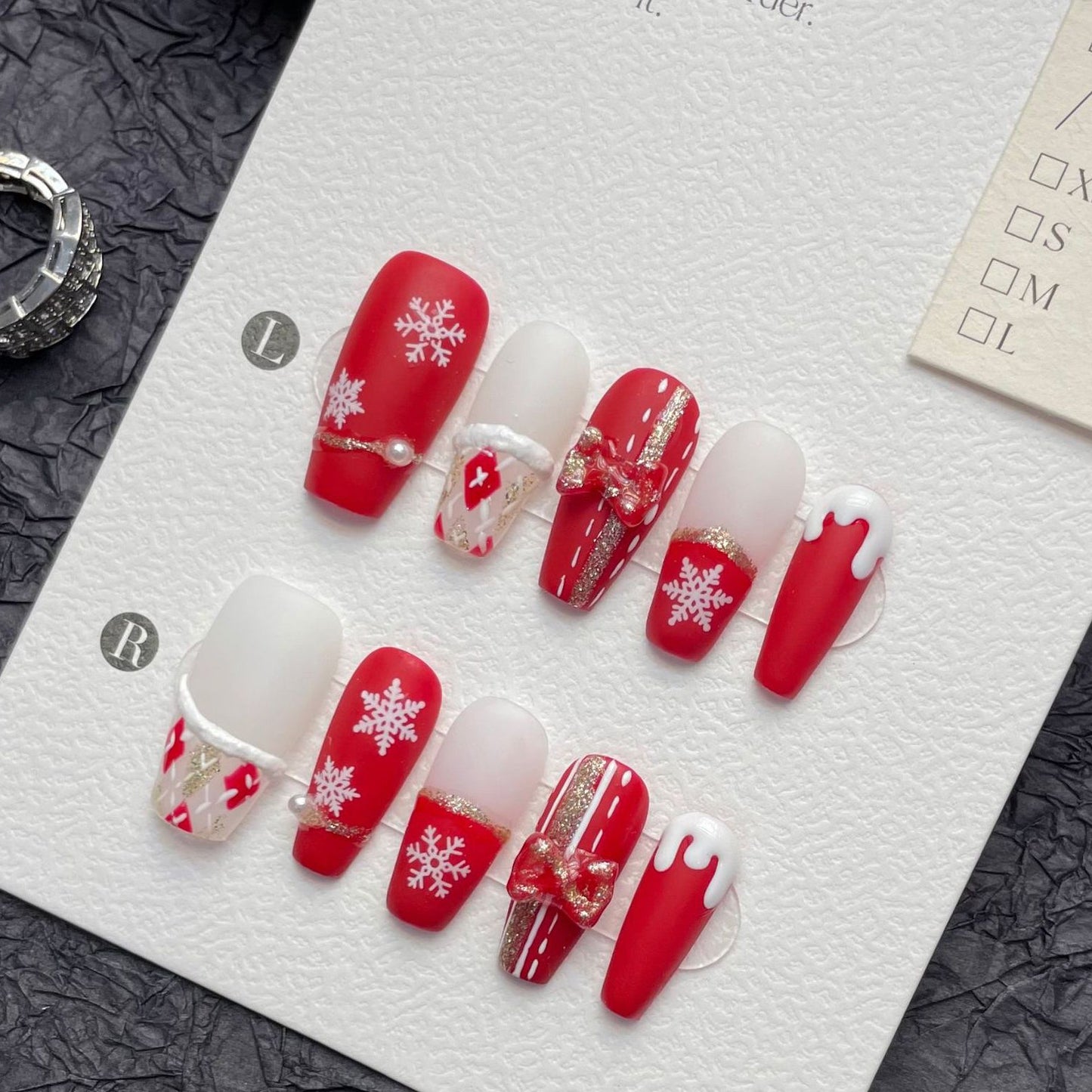 1272 Noël flocons de neige style presse sur ongles 100% faux ongles faits à la main blanc rouge