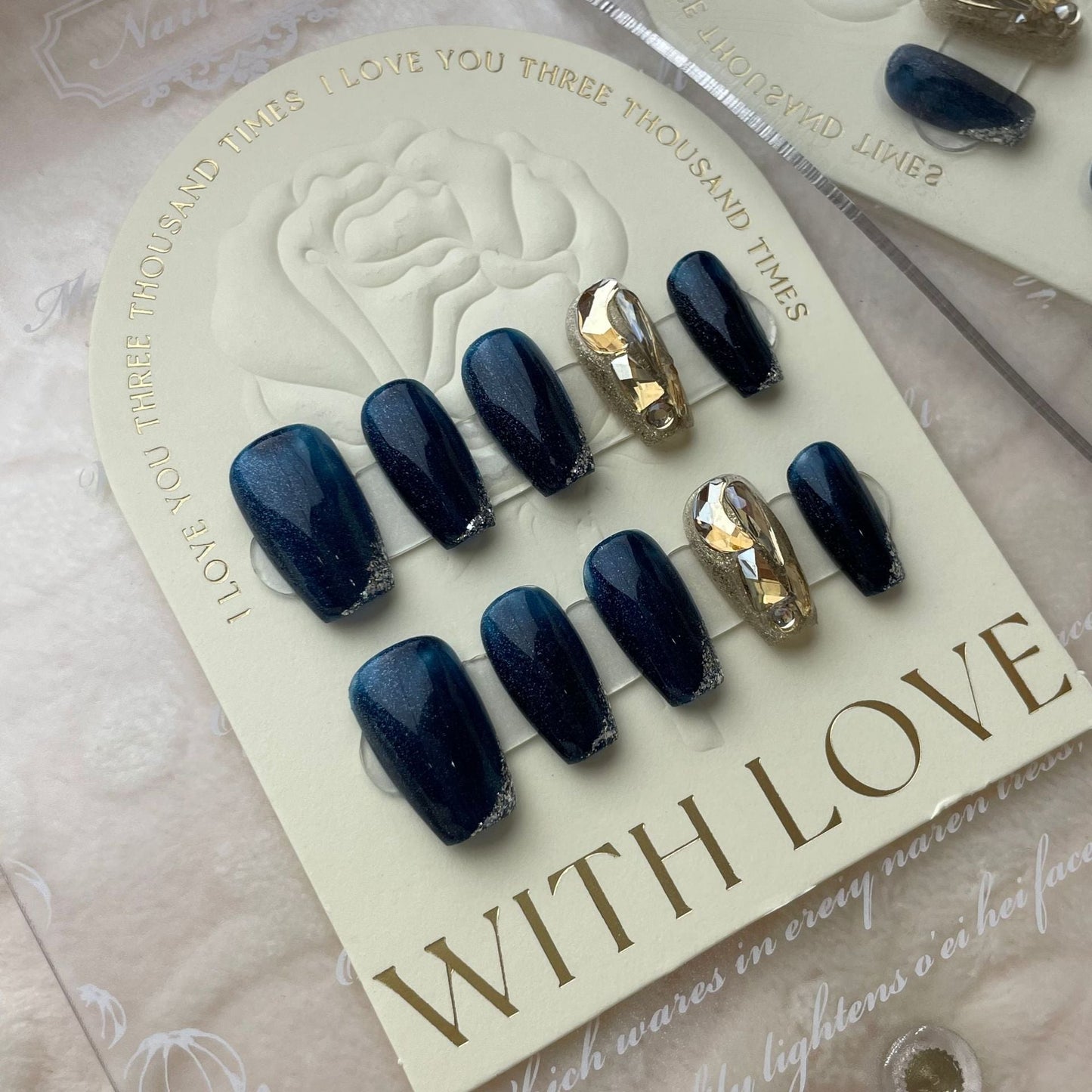 616 London Blue Cateye Effect press-on-nagels 100% handgemaakte kunstnagels blauw