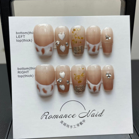 597 Caramel Cow French presse sur ongles 100% faux ongles faits à la main couleur nude