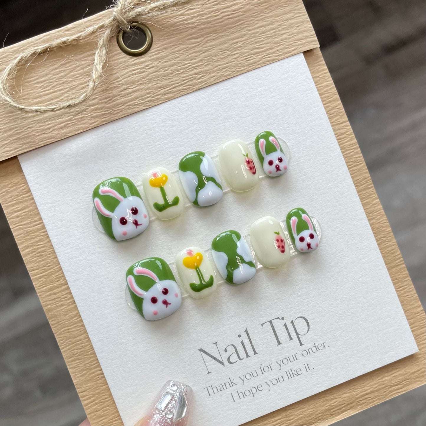 742 presse de style lapin mignon sur les ongles 100% faux ongles faits à la main blanc vert