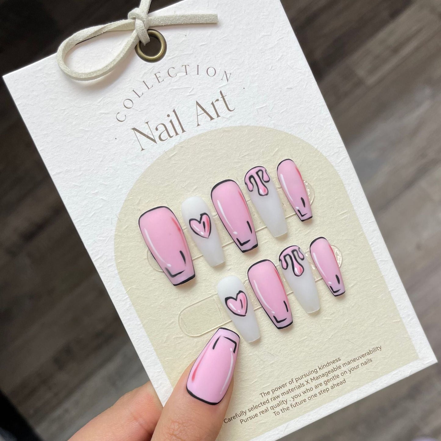 791 Handdrawn anime style press on nails 100% handmade false nails pink white