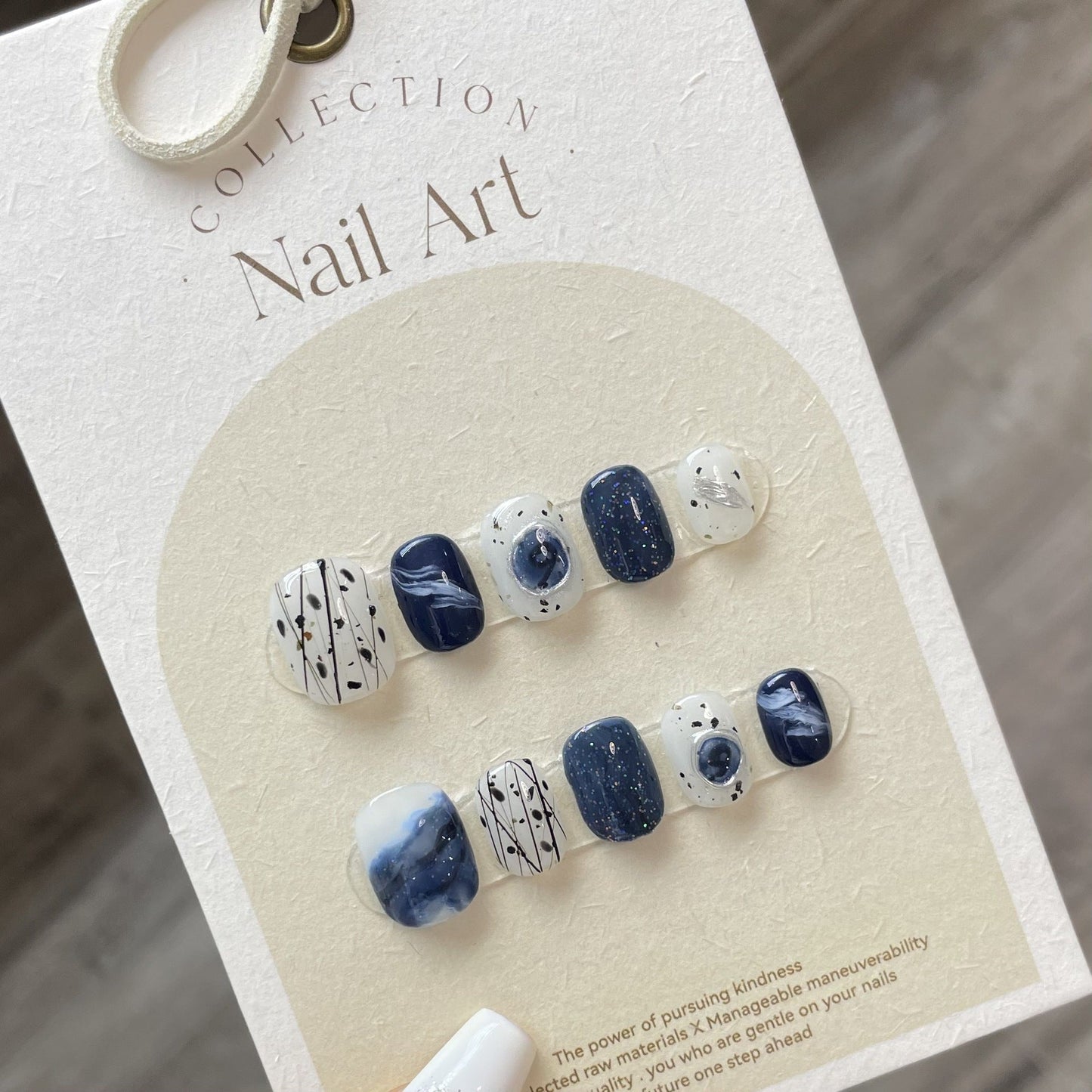 782 Contrasting colors style press on nails 100% handmade false nails white blue
