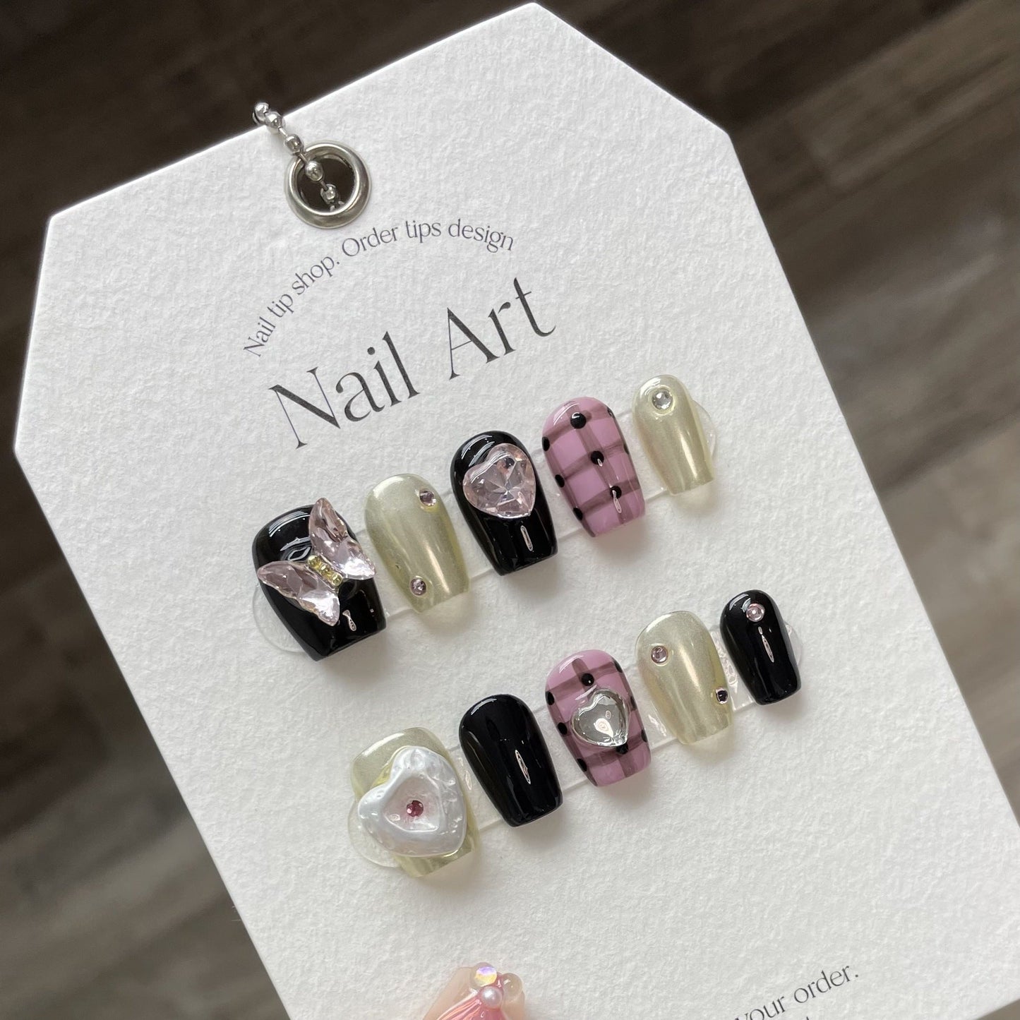 911 Black Spicy Girl Plaid style presse sur les ongles 100% faux ongles faits à la main noir rose