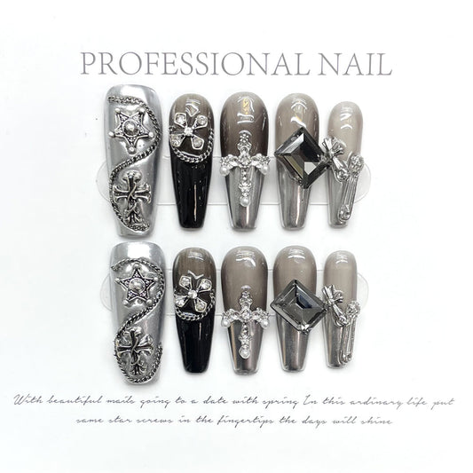 1154 Donkere stijl press-on-nagels 100% handgemaakte kunstnagels zwart zilver